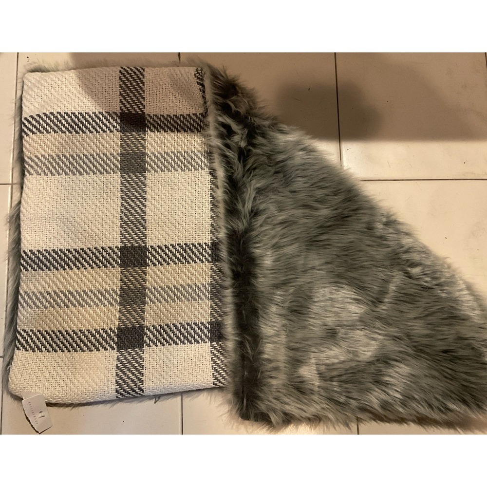 NWT Pottery Barn Nottingham Plaid Faux Fur Back Lumbar Pillow Cover Gray Decor